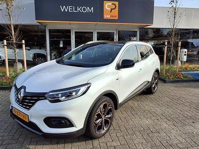 Wit Gebruikt 2022 Renault Kadjar Black Edition SUV | € 18.950 (Eerlijke prijs)