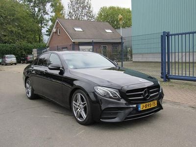 Zwart Gebruikt 2016 Mercedes E300 AMG Sedan | € 26.250