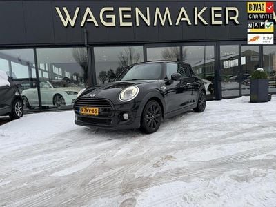 Occasion Mini Cooper Business 136 PK (100 kW) 2015 Zwart (metallic) Hatchback