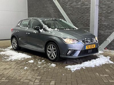 Grijs Occasion 2018 Seat Ibiza FR Hatchback | € 12.800 (Eerlijke prijs)