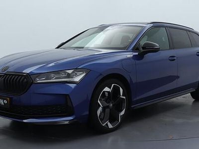 Blauw Gebruikt 2025 Skoda Superb Business Line Stationwagen | € 45.940