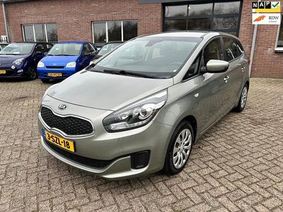 Grijs Gebruikt 2014 Kia Carens Comfort MPV | € 6.750 (Eerlijke prijs)