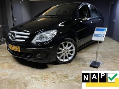 Mercedes B200