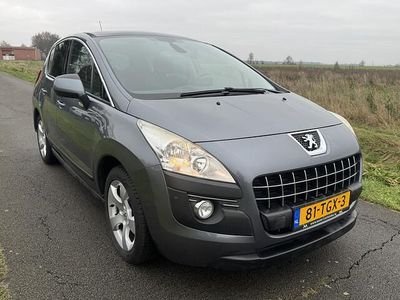 Grijs (metallic) Gebruikt 2012 Peugeot 3008 Active MPV | € 3.450 (Eerlijke prijs)