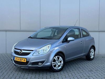 tweedehands Opel Corsa 1.2-16V Enjoy