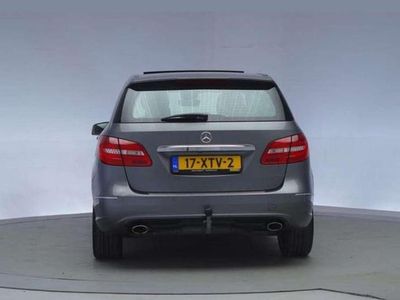 Grijs Occasion 2012 Mercedes B180 Ambition MPV | € 12.500 (Duur)