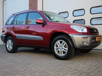 tweedehands Toyota RAV4 1.8-16V VVT-i Luna 5-Deurs * 2WD / Airco / Trekhaa