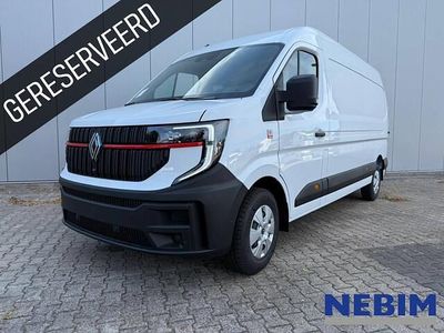 Wit Occasion 2024 Renault Master Van | € 36.650 (Eerlijke prijs)