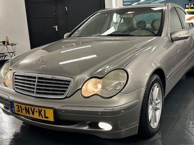 Mercedes C180