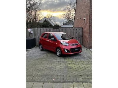 Rood Occasion 2013 Kia Picanto Hatchback | € 3.595 (Goede deal)