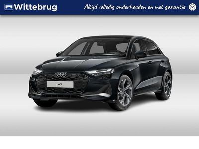 Grijs Gebruikt 2025 Audi A3 Sportback Advanced Hatchback | € 39.950 (Duur)