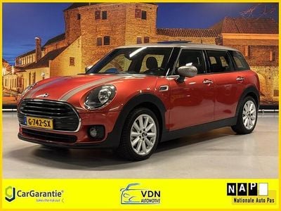 Rood Occasion 2019 Mini Cooper Clubman Stationwagen | € 19.950 (Goede deal)