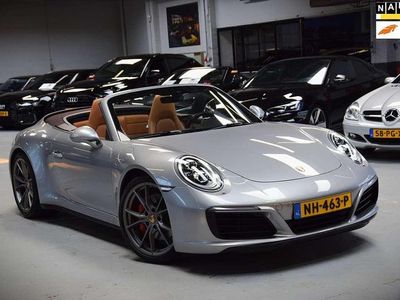 Porsche 911 Carrera 4S Cabriolet