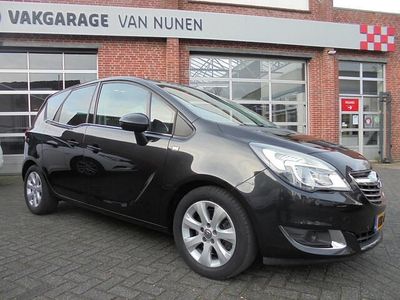 Zwart Gebruikt 2015 Opel Meriva Cosmo MPV | € 8.450 (Eerlijke prijs)