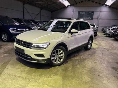 tweedehands VW Tiguan 2.0 TDi Highline DSG panoramic cockpit