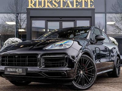 Zwart (metallic) Occasion 2020 Porsche Cayenne Chrono SUV | € 76.900 (Duur)