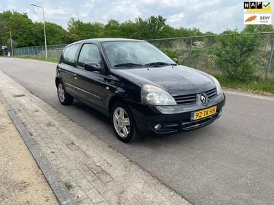 Renault Clio II