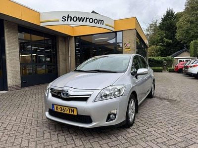 Toyota Auris Hybrid
