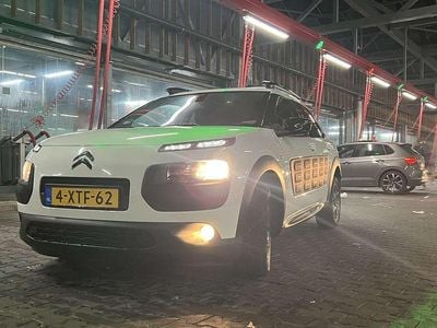 Wit Occasion 2014 Citroën C4 Cactus Shine Hatchback | € 5.750 (Eerlijke prijs)