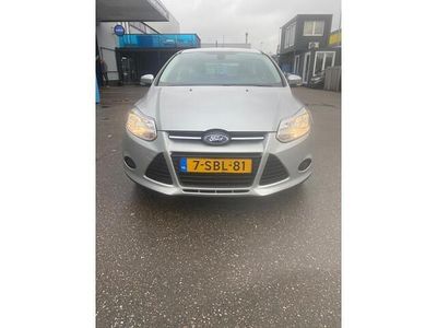 Grijs Occasion 2013 Ford Focus Trend Hatchback | € 2.250