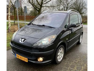 tweedehands Peugeot 1007 1.6-16V Sporty