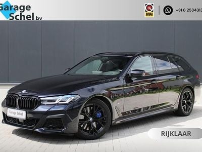 Zwart (metallic) Occasion 2023 BMW 530 M Sport Stationwagen | € 49.950 (Iets duurder)