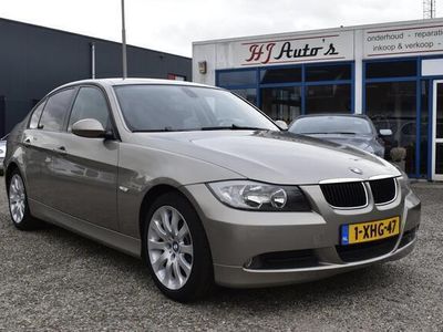 tweedehands BMW 318 318 i rond om nieuwe remmen nette auto