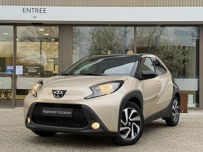 Beige Gebruikt 2023 Toyota Aygo Envy Hatchback | € 21.350 (Eerlijke prijs)