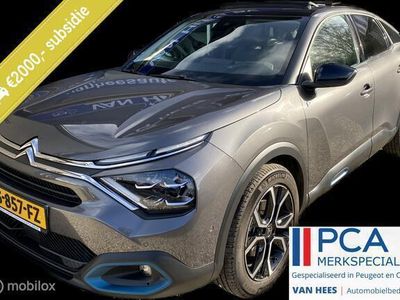 tweedehands Citroën e-C4 Shine Pack leder|panoramaschuifdak|camera|navigatie|head-up|verwarmde voorruit