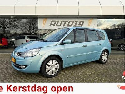 Blauw Gebruikt 2006 Renault Grand Scénic II MPV | € 1.819 (Eerlijke prijs)