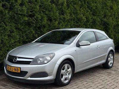 Opel Astra GTC