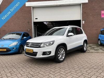 Occasion VW Tiguan R-line Edition 140 PK (102 kW) 2015 Wit (metallic) SUV