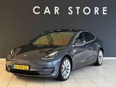 Grijs Occasion 2019 Tesla Model 3 Standard Range Sedan | € 16.745 (Goede deal)
