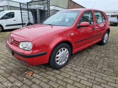 tweedehands VW Golf IV 1.6 Highline. Automaat.