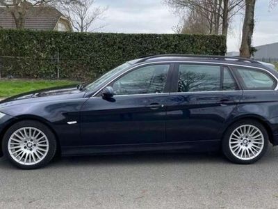 BMW 325