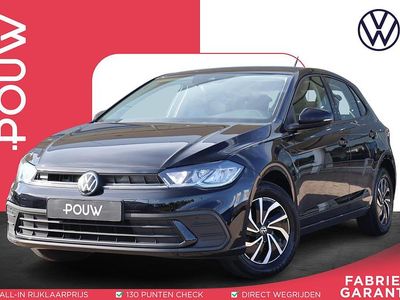 Zwart Gebruikt 2022 VW Polo Life Hatchback | € 16.950 (Eerlijke prijs)