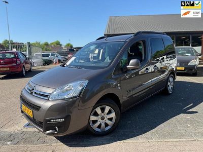 Beige Occasion 2017 Citroën Berlingo XTR MPV | € 14.500 (Duur)