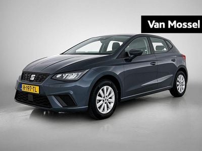 Grijs Gebruikt 2022 Seat Ibiza Style Hatchback | € 16.900 (Eerlijke prijs)