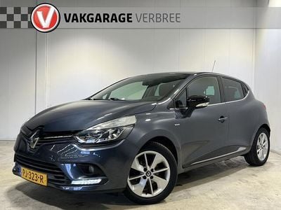 Grijs Occasion 2017 Renault Clio IV LIMITED Hatchback | € 9.740 (Eerlijke prijs)