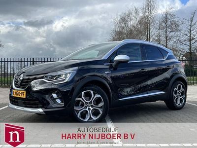 tweedehands Renault Captur 1.3 TCe 140 Intens Two-tone 360 Camera / Trekhaak / Led / 10.2 Navi / Adpt cruise / Bose