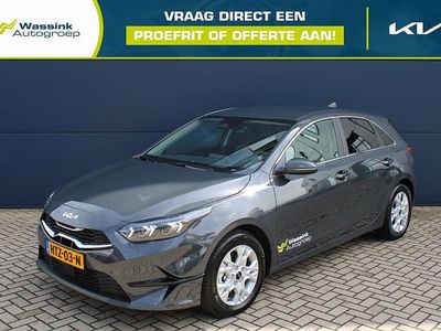 Grijs Gebruikt 2025 Kia Ceed Hatchback | € 30.999 (Duur)