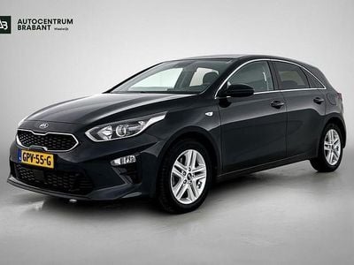 Zwart Gebruikt 2019 Kia Ceed Hatchback | € 17.845 (Eerlijke prijs)