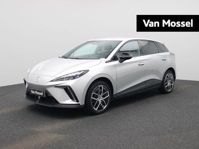 Occasion MG MG4 EV Luxury 150 kW (204 PK) 2023 Grijs Hatchback