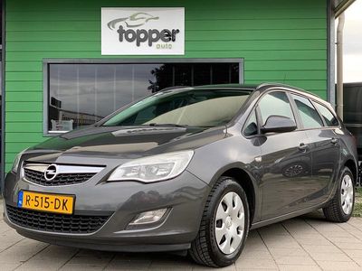 Grijs, metallic lak Gebruikt 2012 Opel Astra Edition Stationwagen | € 3.950 (Goede deal)