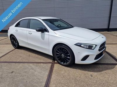 tweedehands Mercedes A200 Launch Edition fabrieksgarantie dealer onderhoud