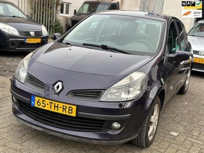 tweedehands Renault Clio 1.6-16V Exception Bj: 2006 New APK Airco Leder