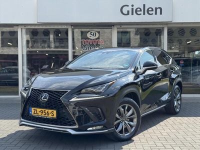 Lexus NX300h