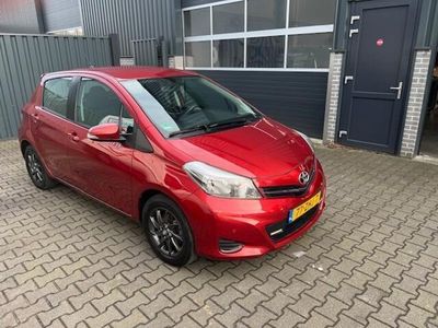 tweedehands Toyota Yaris 1.3 VVT-I ASPIRATION AUTOMAAT-AIRCO-NAVI-CAMERS-AFN TREKHAAK