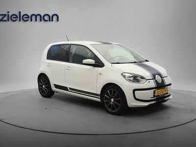 Wit Gebruikt 2016 VW up! move up! Hatchback | € 4.845 (Goede deal)