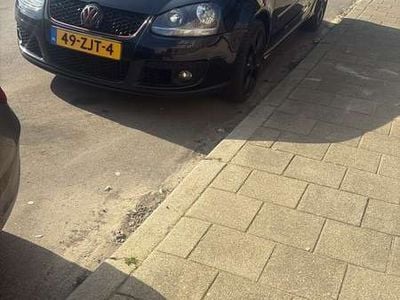 VW Golf V